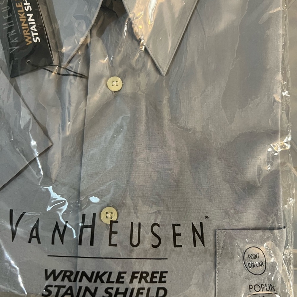 Van Heusen Men's Light Gray Dress Shirt - Picture 2 of 4